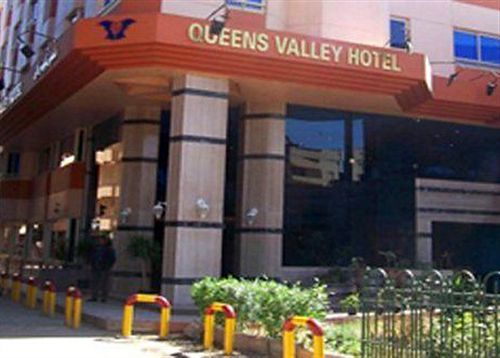 Queens Valley Hotel, Restaurants, Bars And Spa Luxor Bagian luar foto