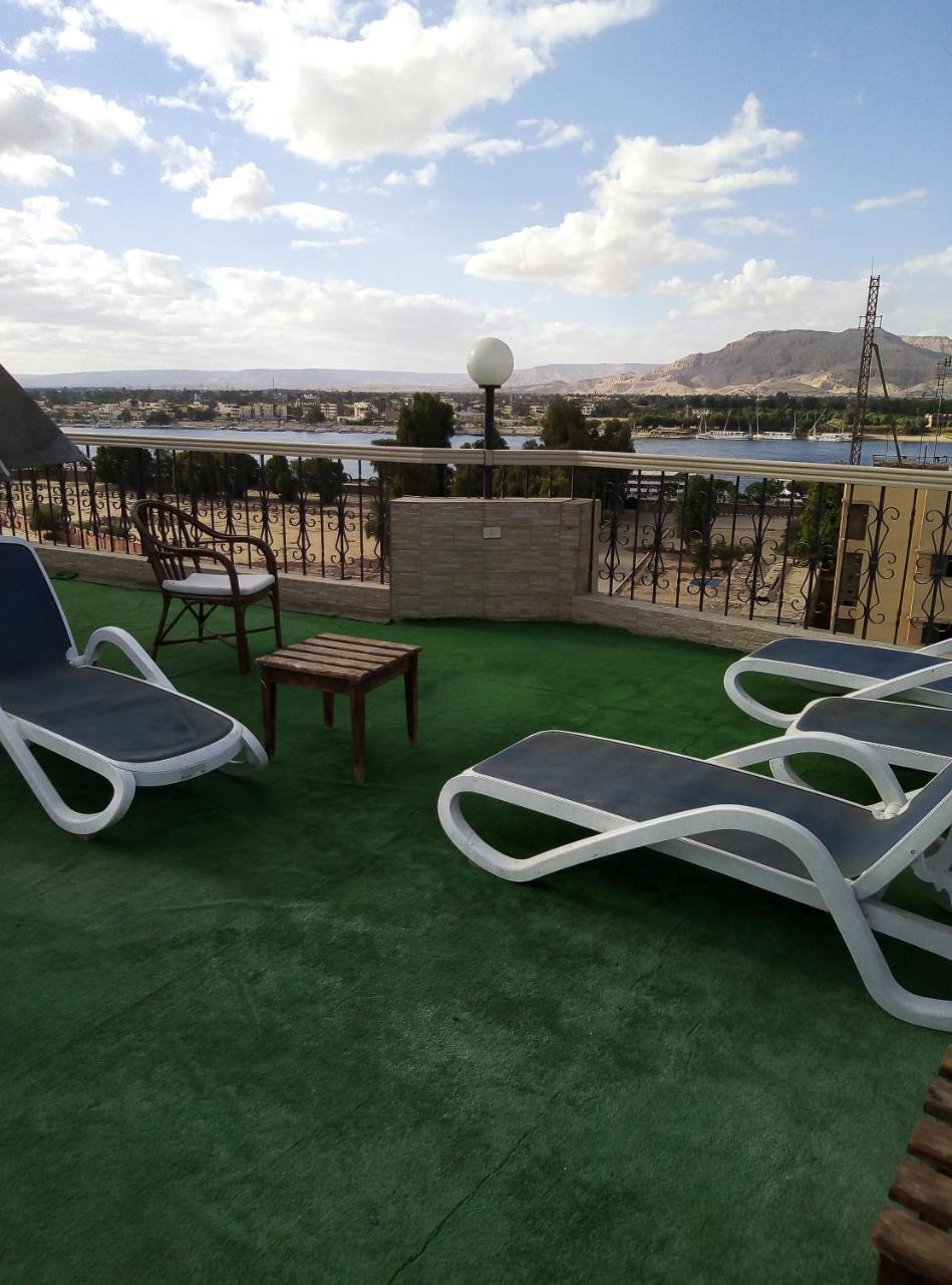 Queens Valley Hotel, Restaurants, Bars And Spa Luxor Bagian luar foto
