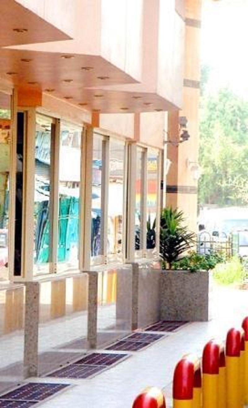 Queens Valley Hotel, Restaurants, Bars And Spa Luxor Bagian luar foto